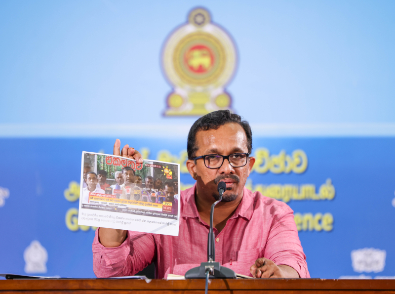 සීනි සමාගම වැසීයාමේ අවදානමක් නැහැ - ඇමති සුනිල් හදුන්නෙත්ති